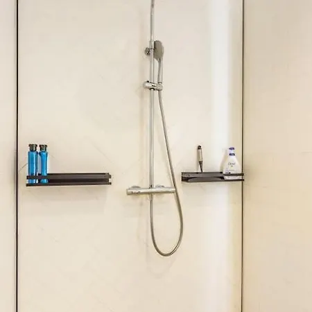 Air-conditioned Cosy Apartment, Wifi 600mb/s
